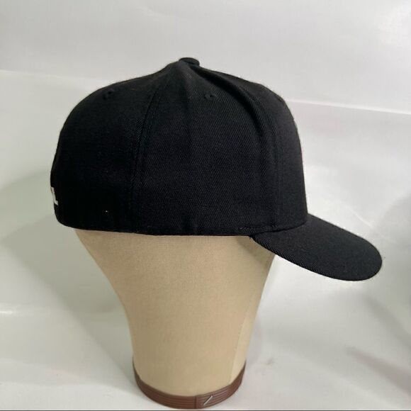 Bundle of 4 Perkiomen Valley Baseball Caps - Picture 10 of 15